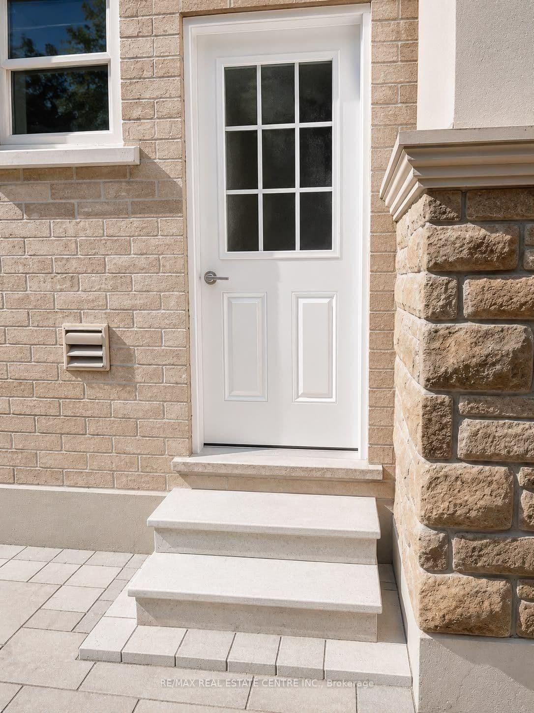 10 Virtue Crescent, Unit Lower thumbnail 14