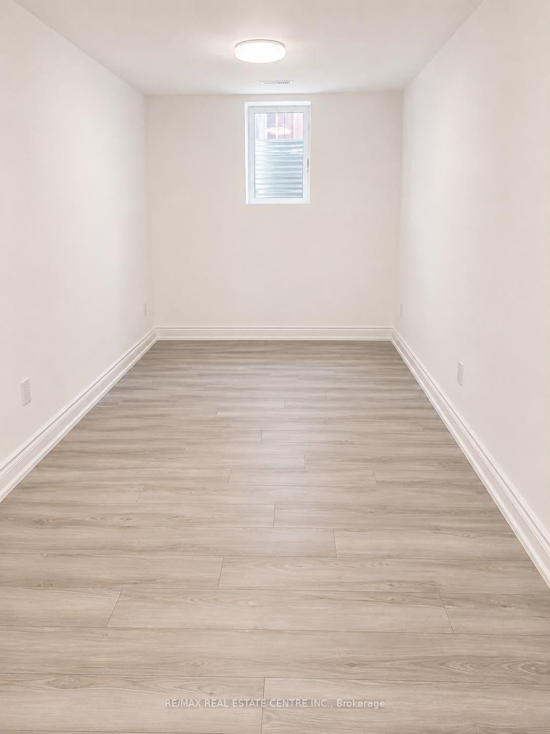 10 Virtue Crescent, Unit Lower thumbnail 9