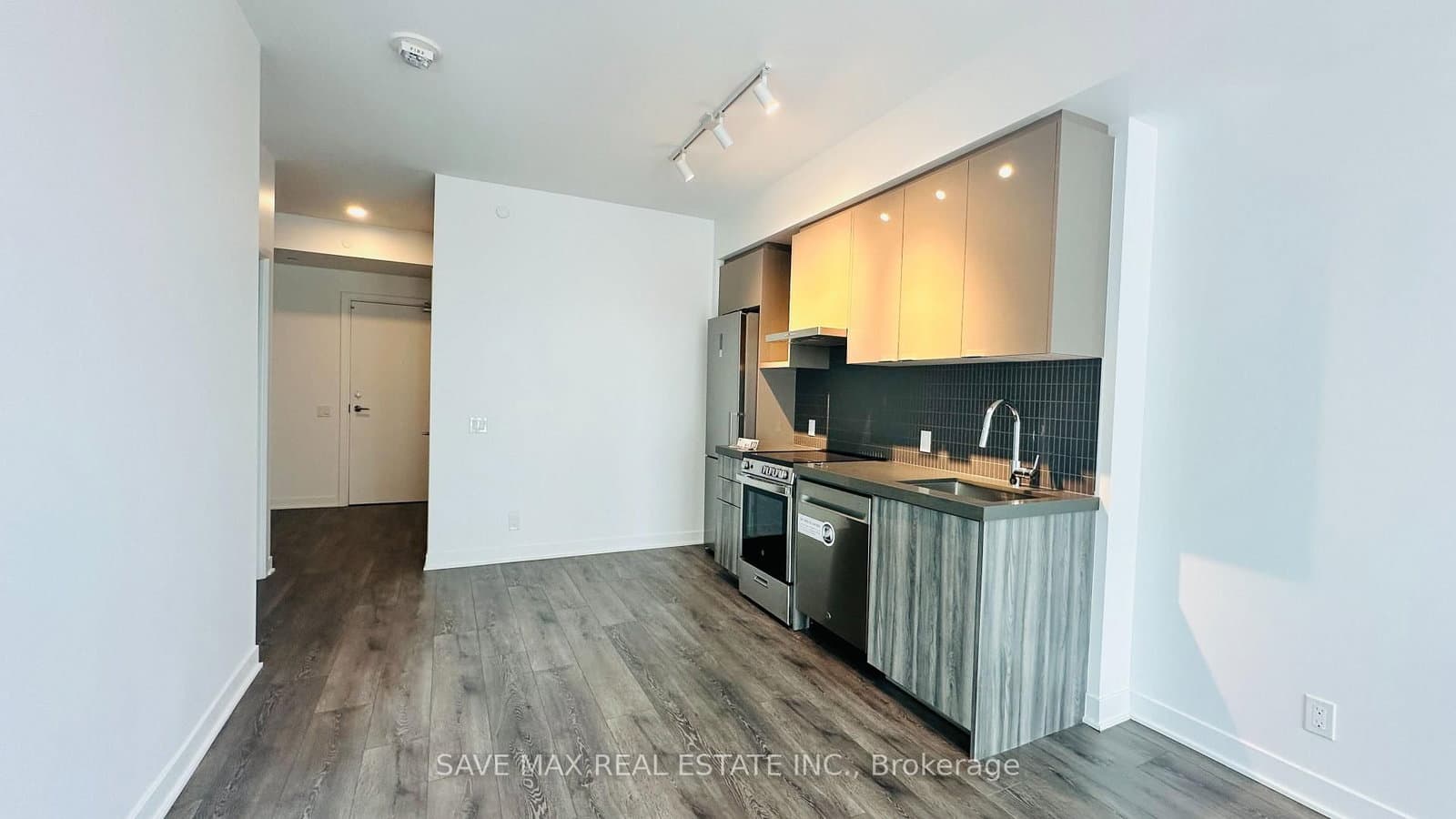 6 Flavelle Trail, Unit 1613 thumbnail 6