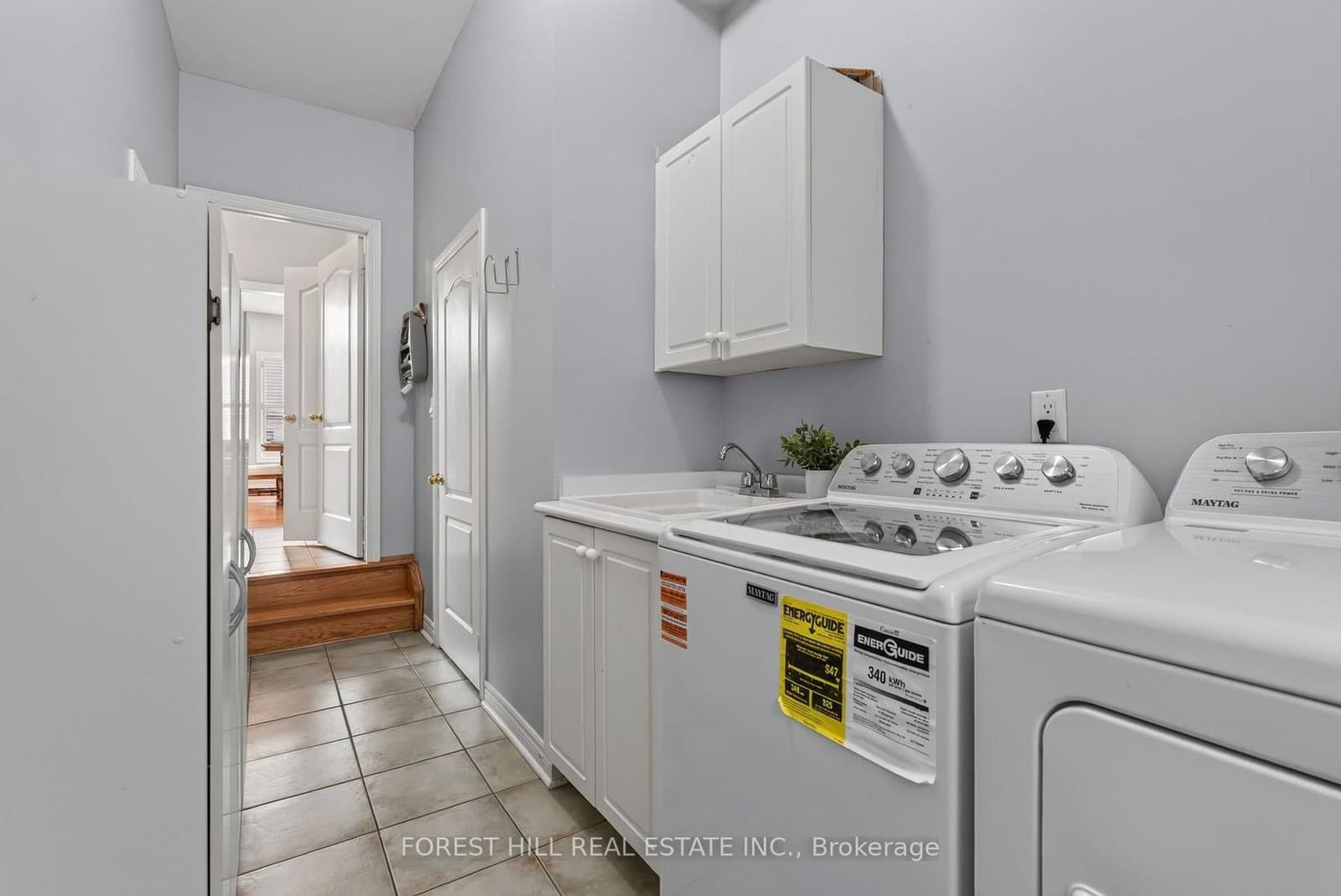 2 Foxfield Crescent thumbnail 14