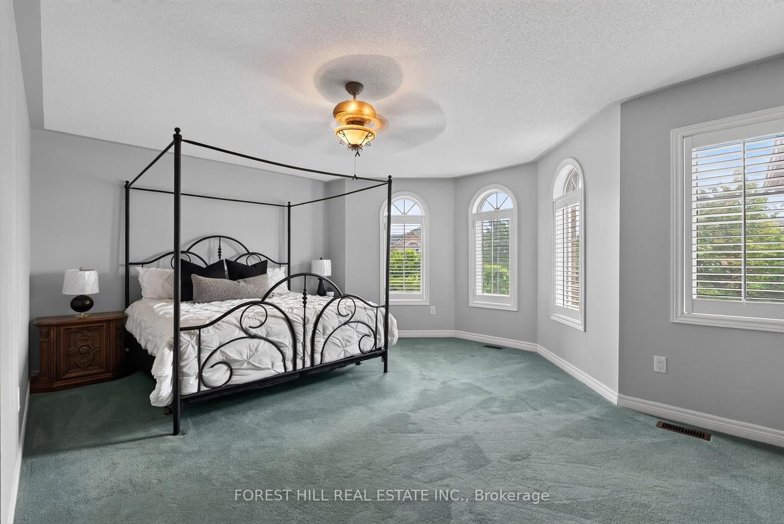 2 Foxfield Crescent thumbnail 16