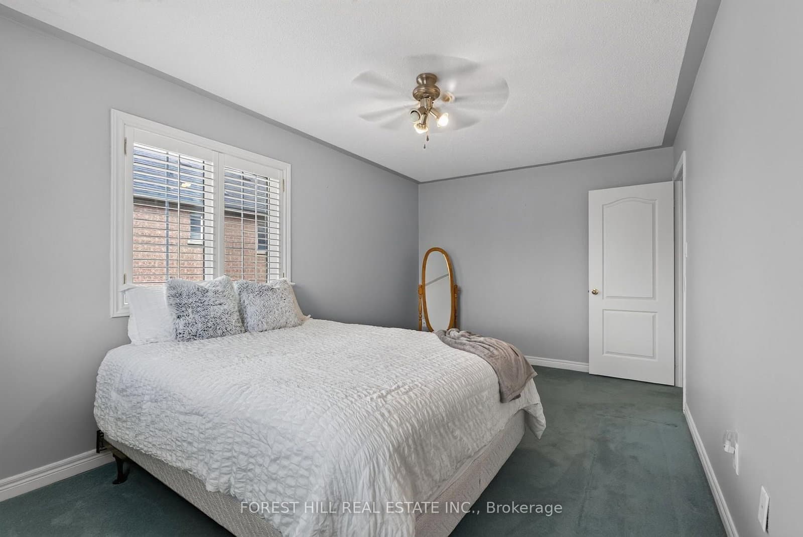 2 Foxfield Crescent thumbnail 23