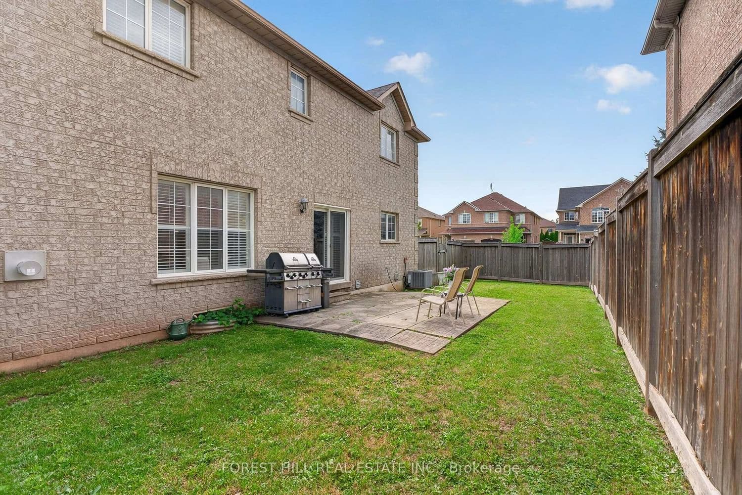 2 Foxfield Crescent thumbnail 33