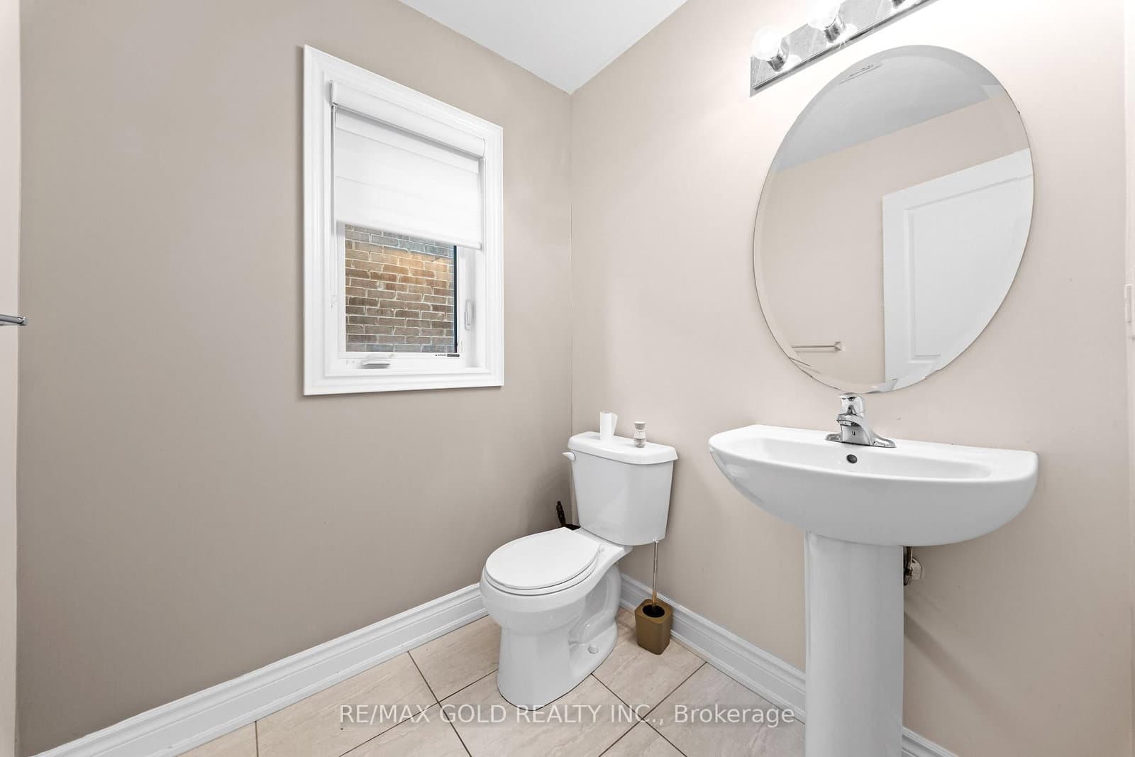 600 Mactier Drive thumbnail 15