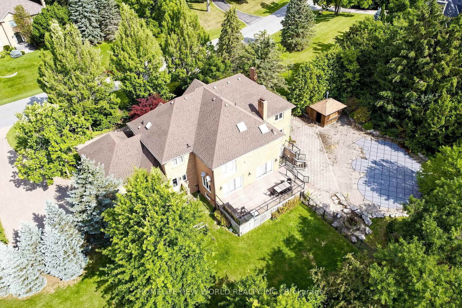 27 Walnut Glen Place thumbnail 48