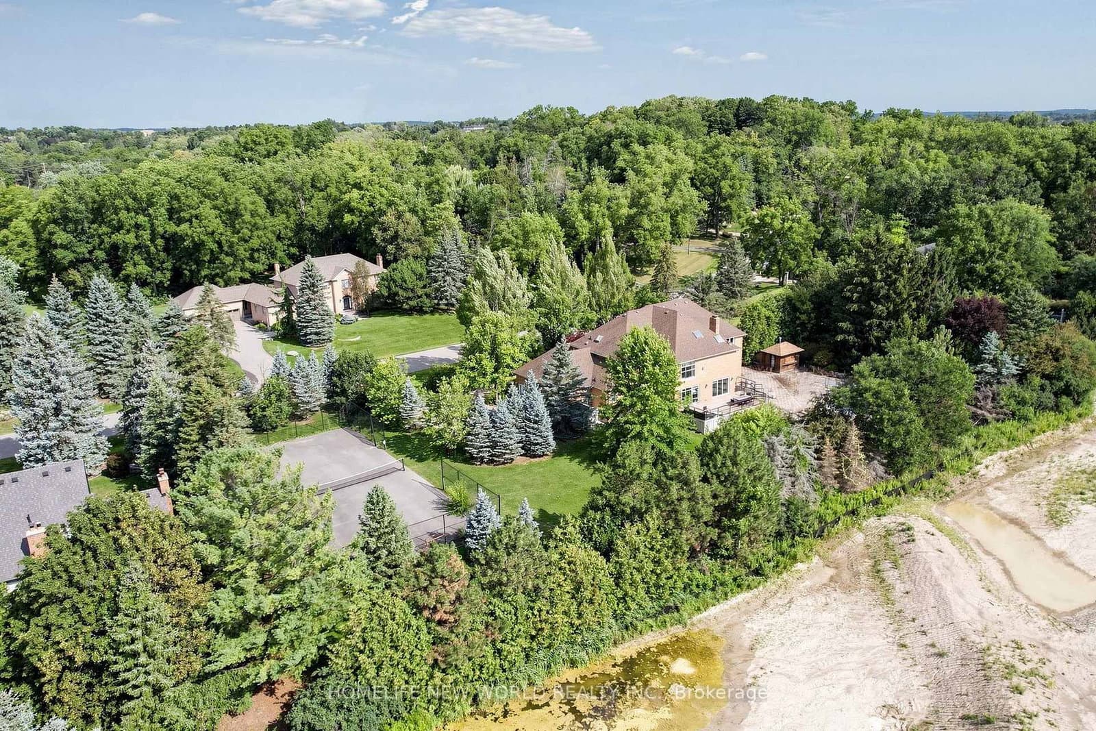 27 Walnut Glen Place thumbnail 49
