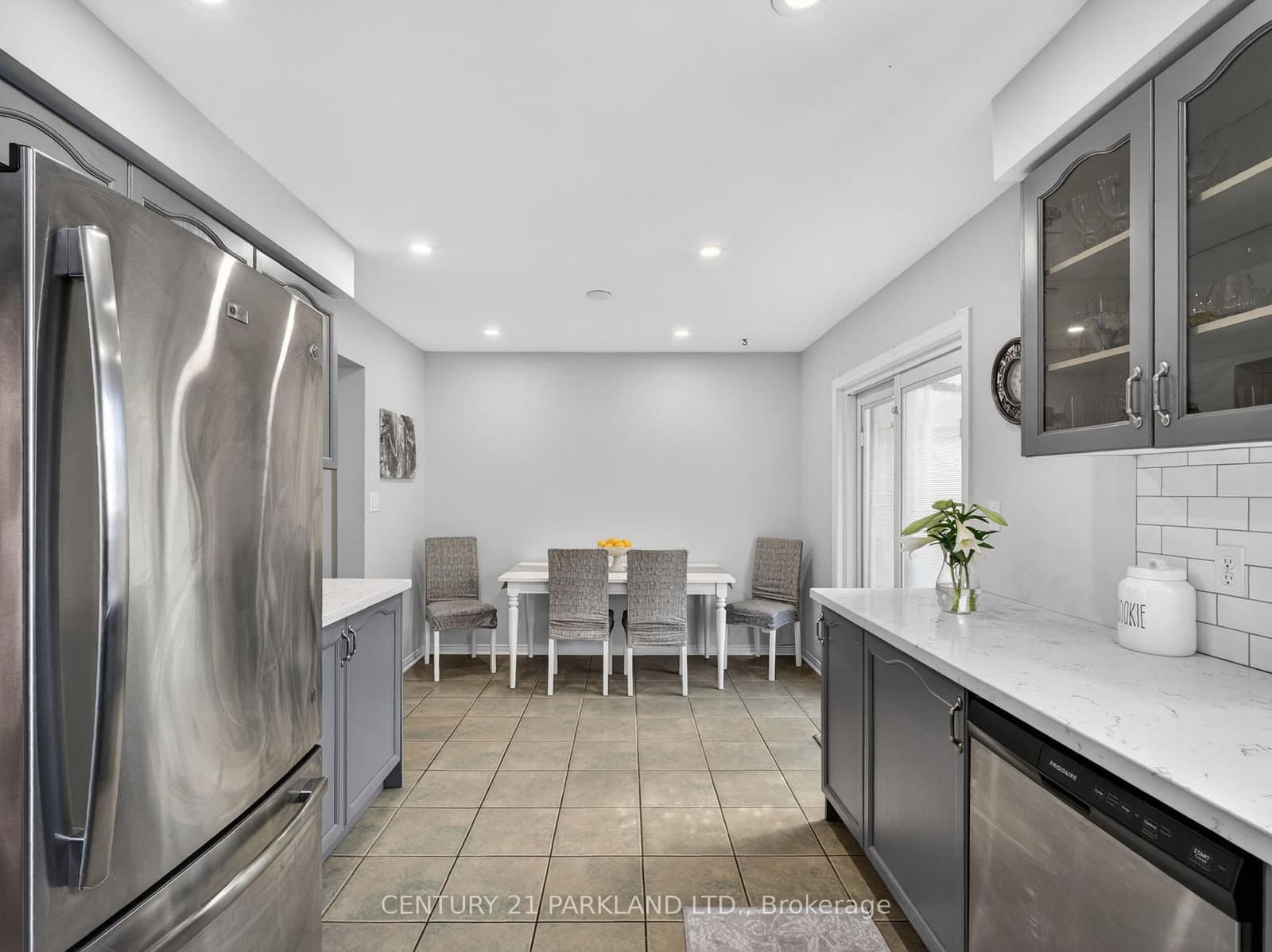 181 Purcell Crescent thumbnail 16