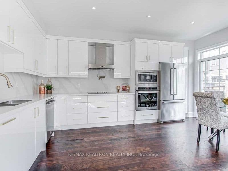 119 Lindbergh Drive thumbnail 14