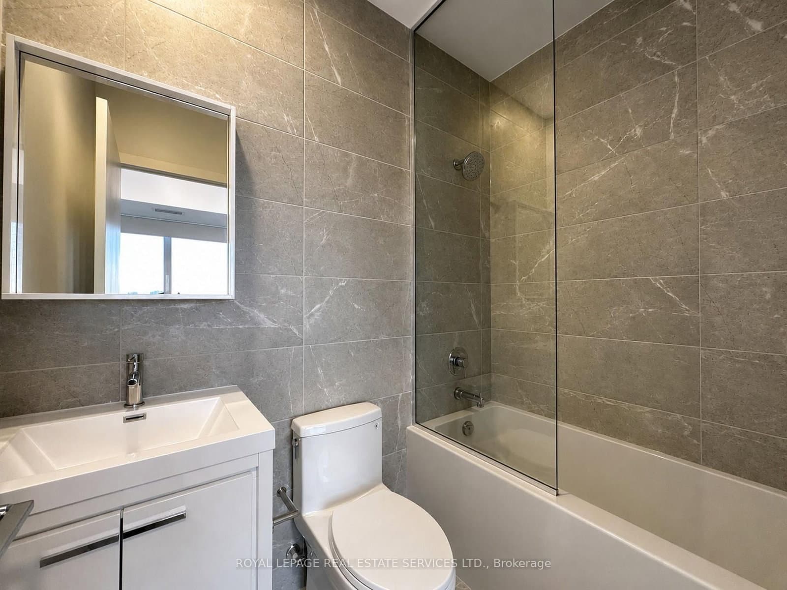 5 Meadowdale Road, Unit 901 thumbnail 11