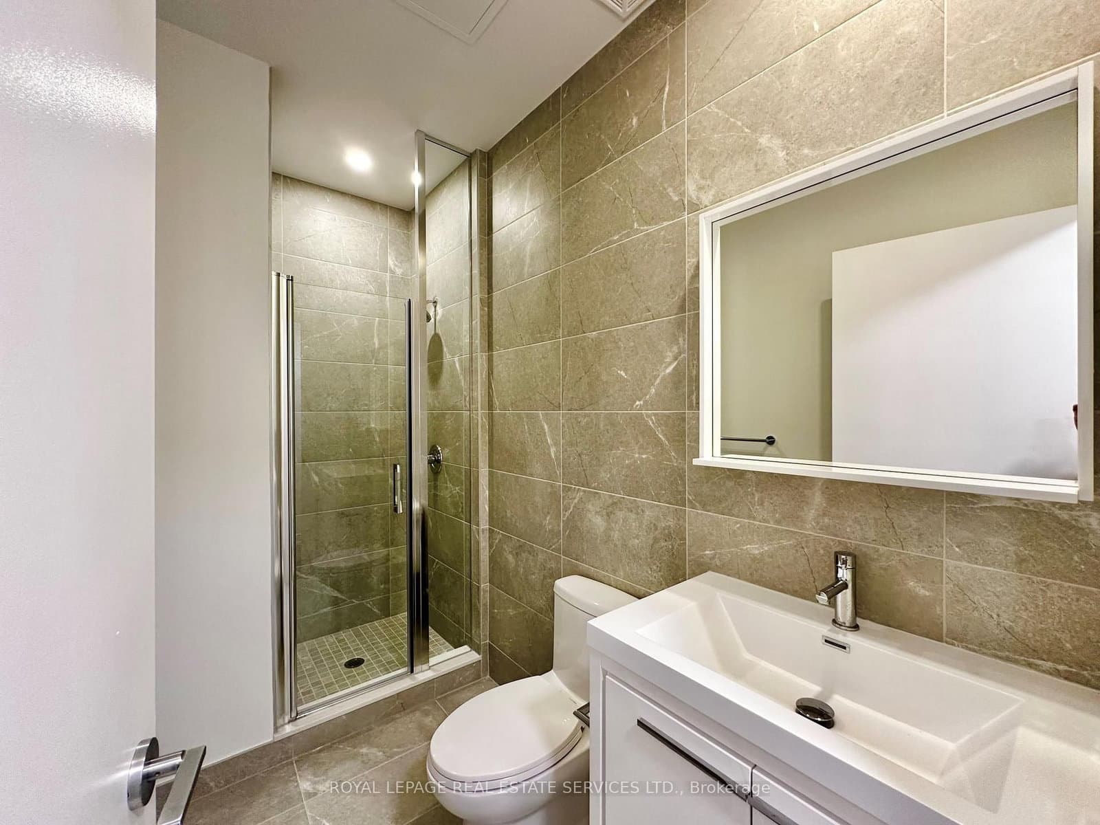 5 Meadowdale Road, Unit 901 thumbnail 12
