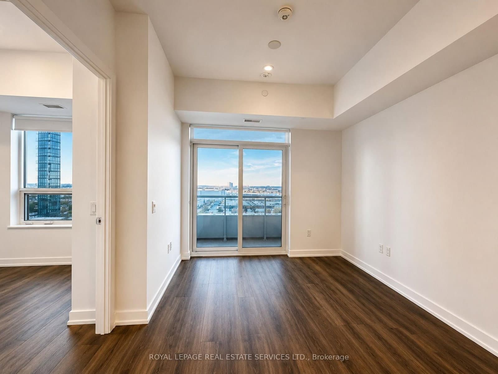 5 Meadowdale Road, Unit 901 thumbnail 4
