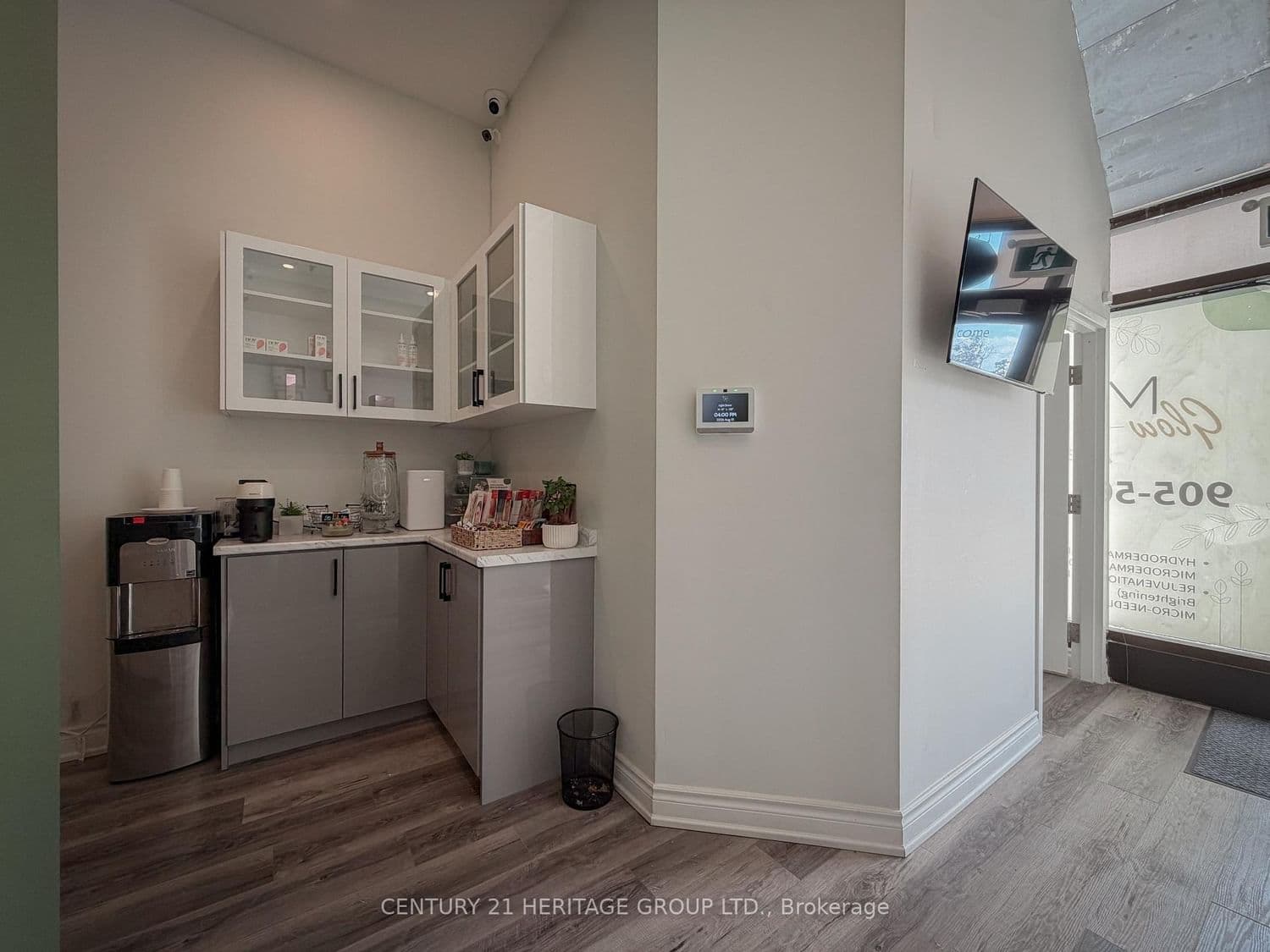 9737 Yonge Street, Unit 208 thumbnail 5