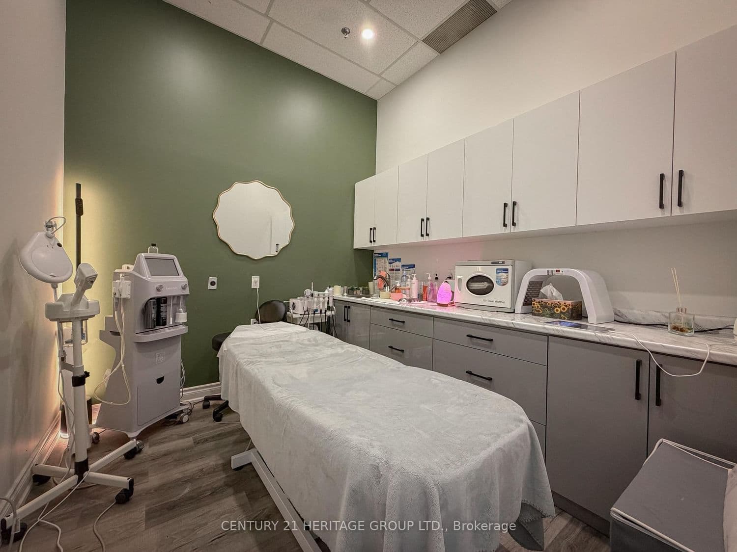 9737 Yonge Street, Unit 208 thumbnail 8