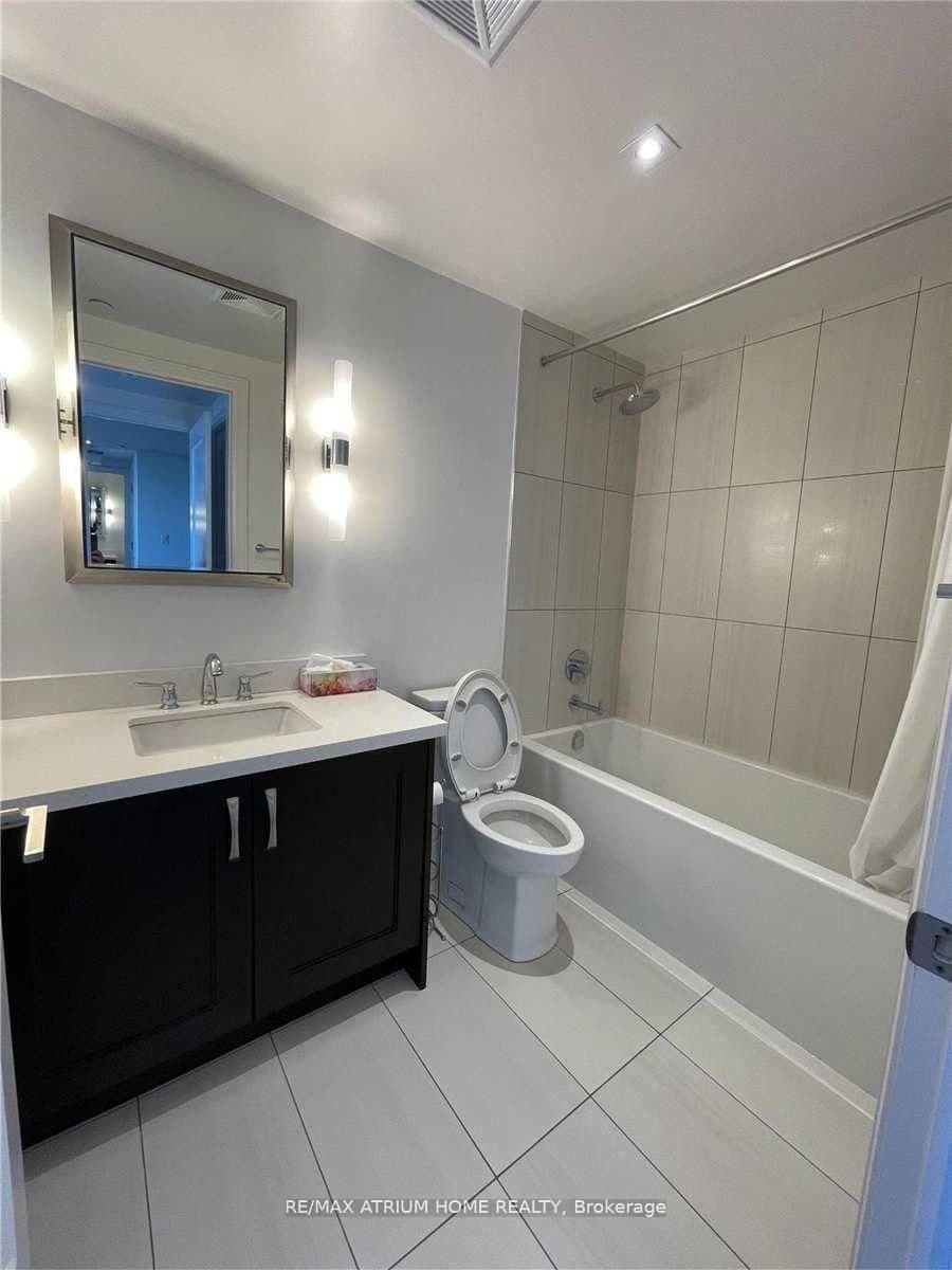 15 Stollery Pond Crescent, Unit 711 thumbnail 8