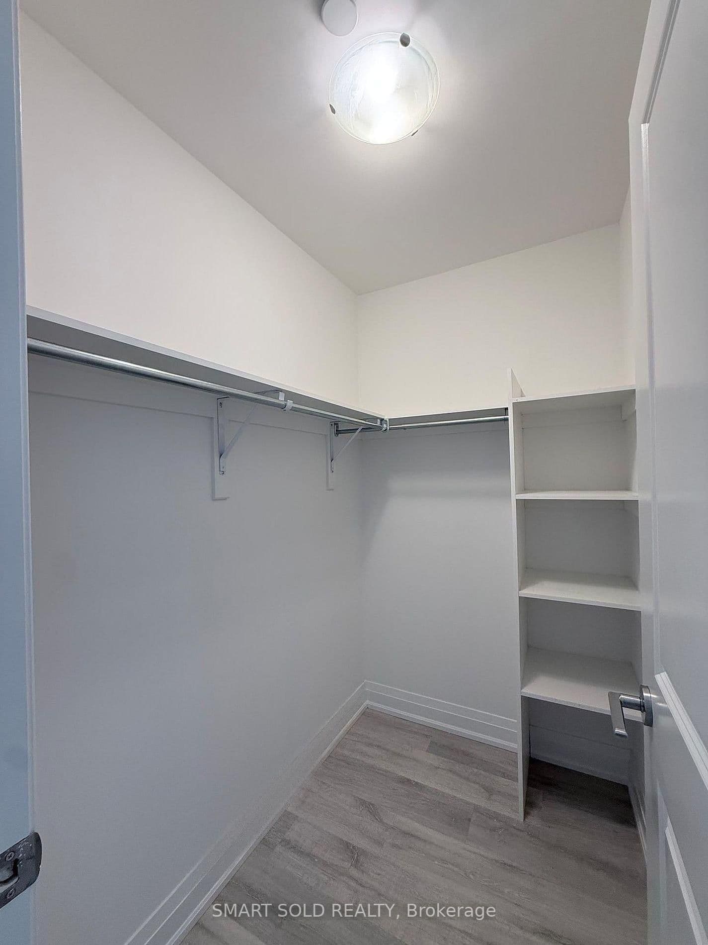 9700 Ninth Line, Unit 107 thumbnail 9