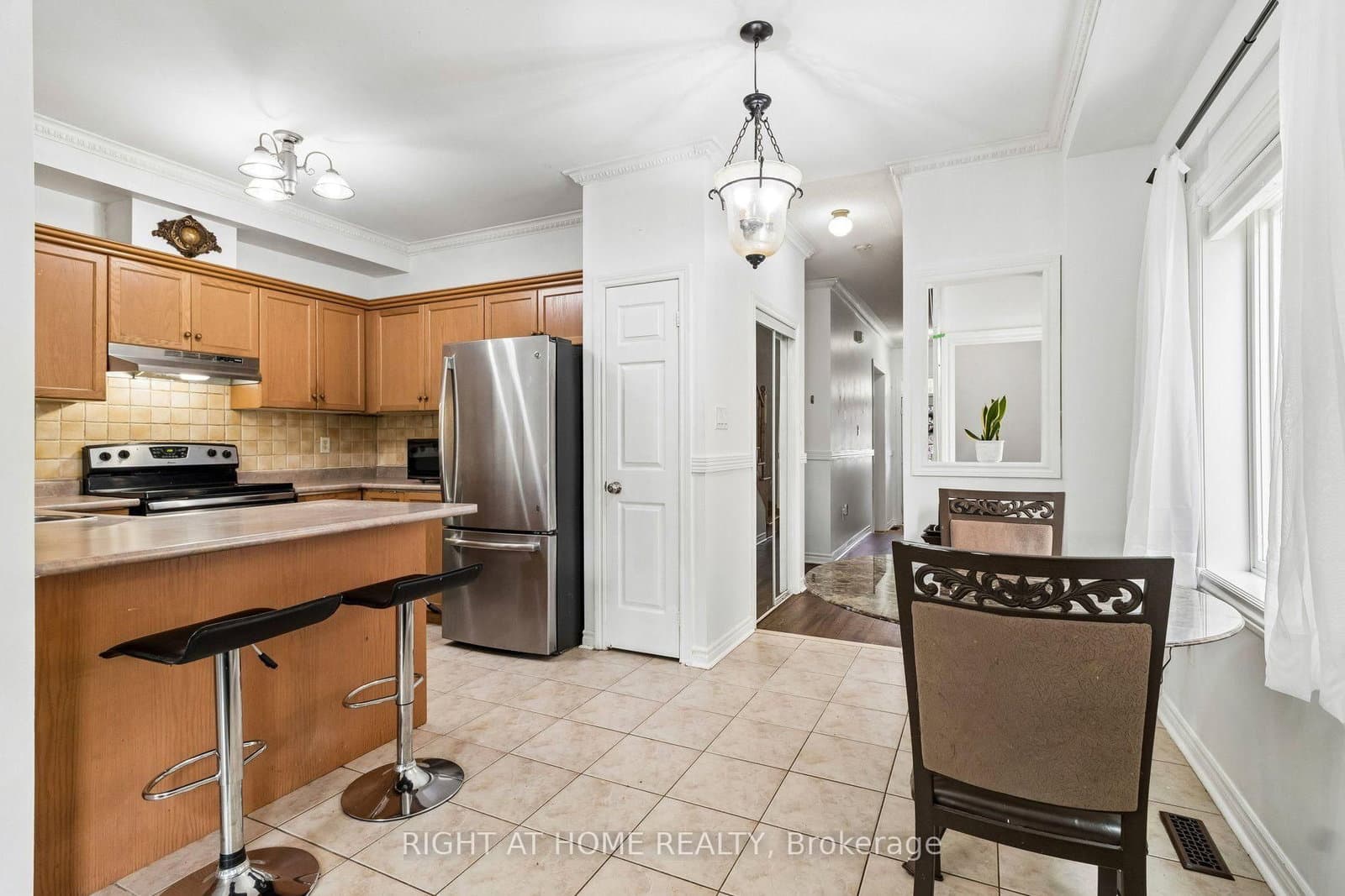 116 Nasir Crescent thumbnail 14