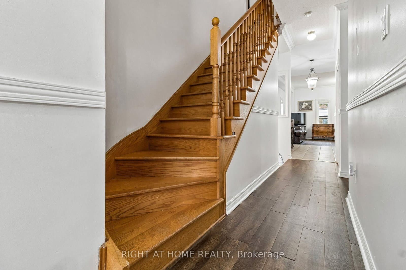 116 Nasir Crescent thumbnail 2