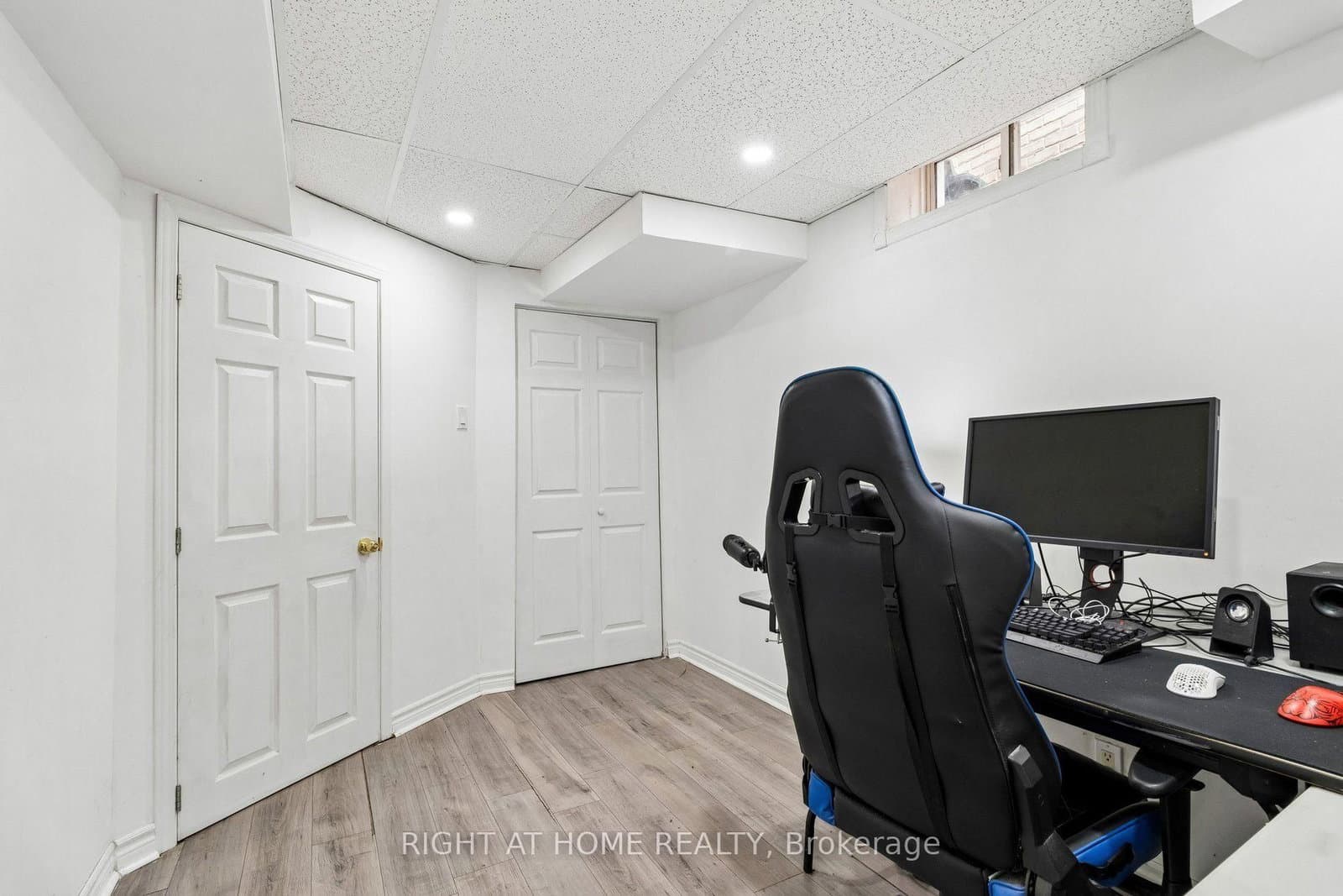 116 Nasir Crescent thumbnail 34