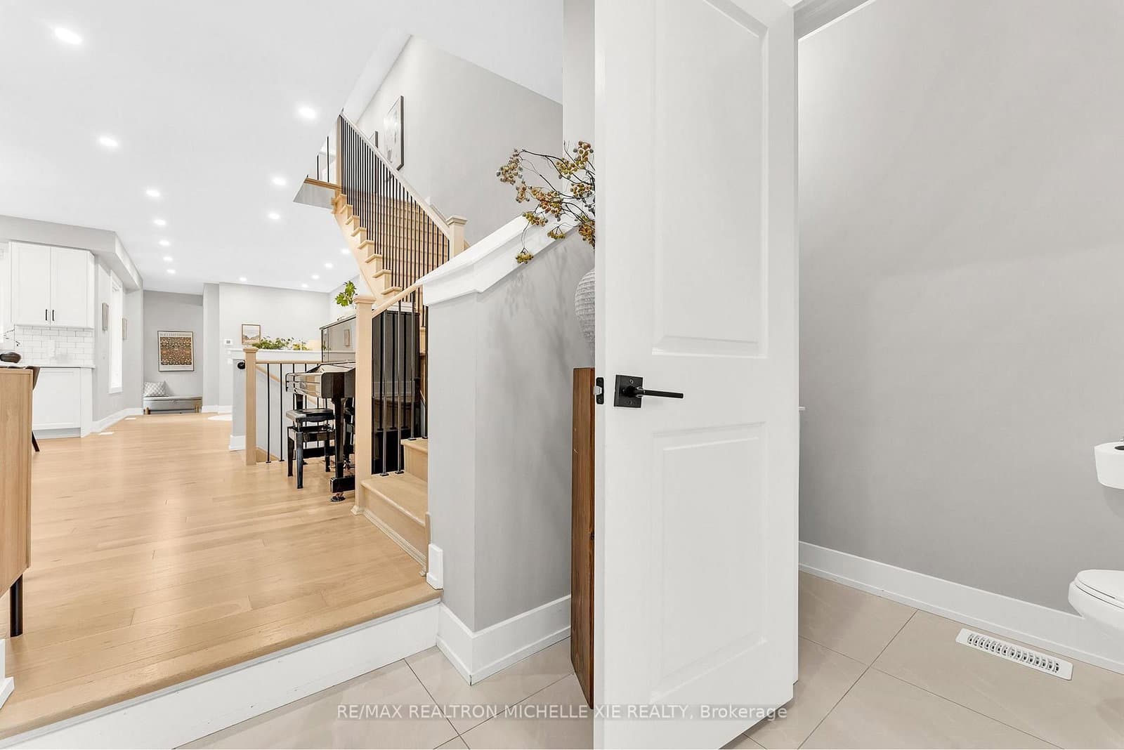 103 Prospectors Drive thumbnail 7