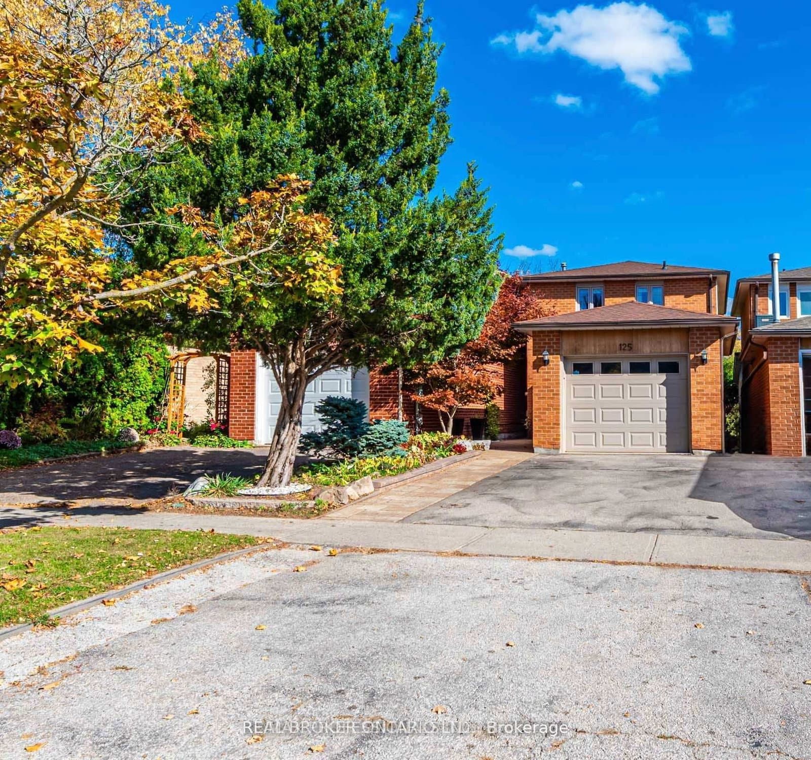 125 Kersey Crescent thumbnail 2