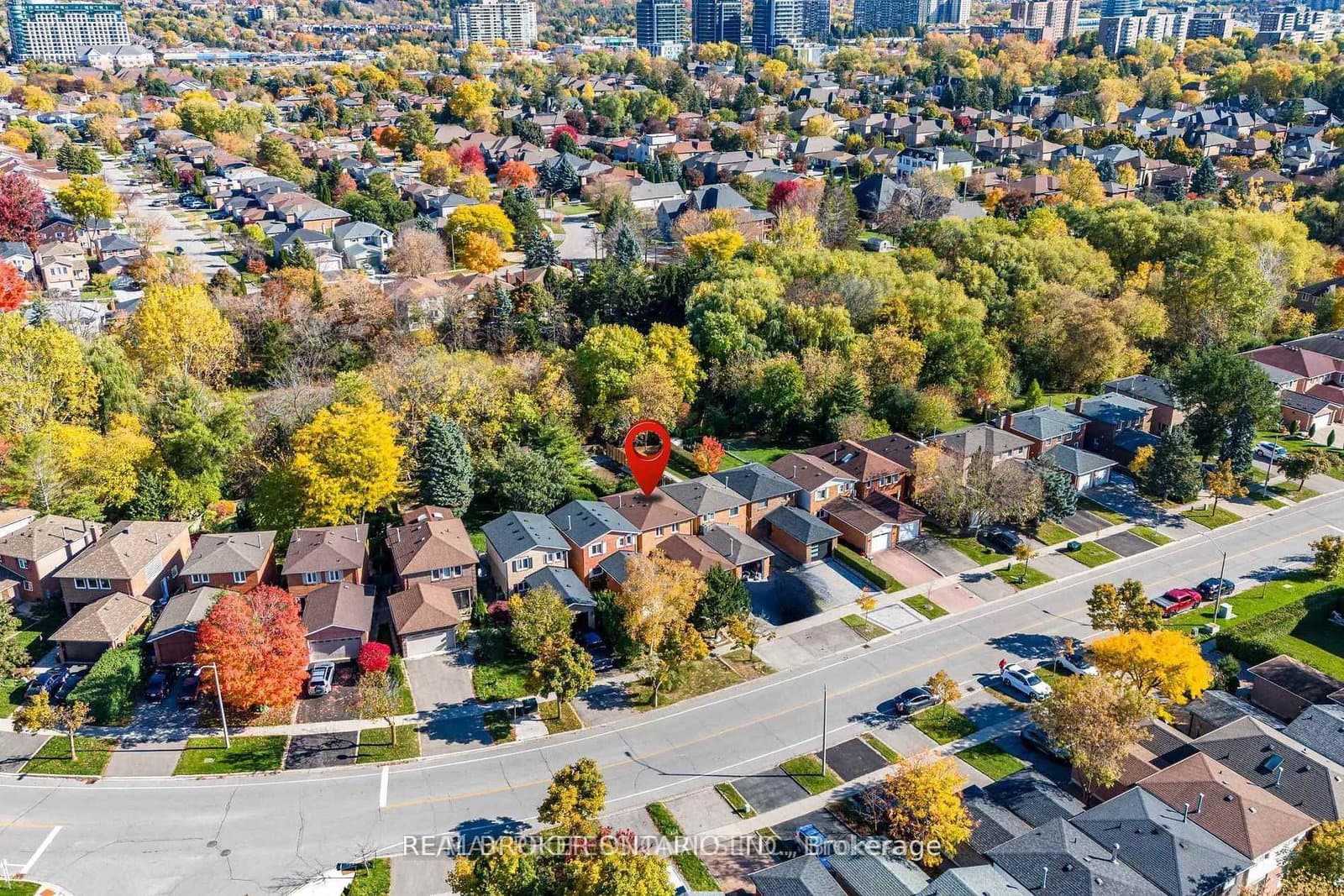 125 Kersey Crescent thumbnail 3