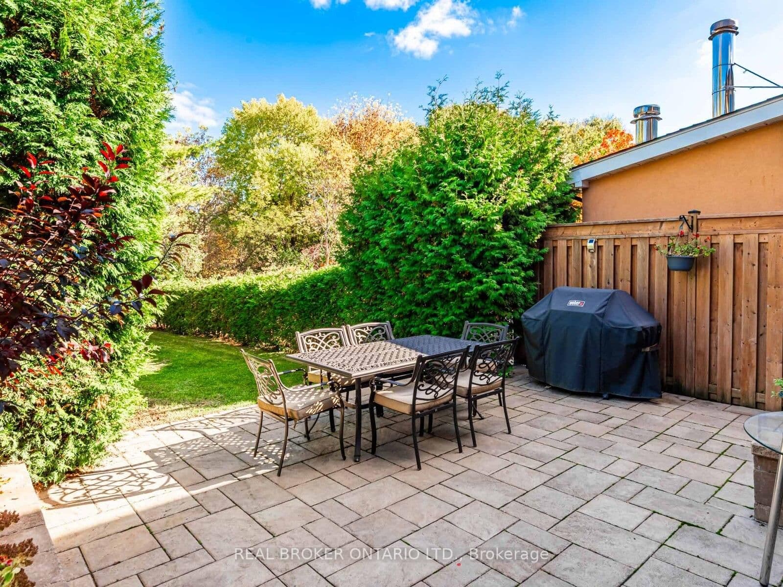 125 Kersey Crescent thumbnail 35