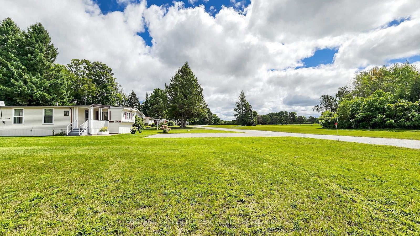 285 Crydermans Side Road, Unit 409 thumbnail 33