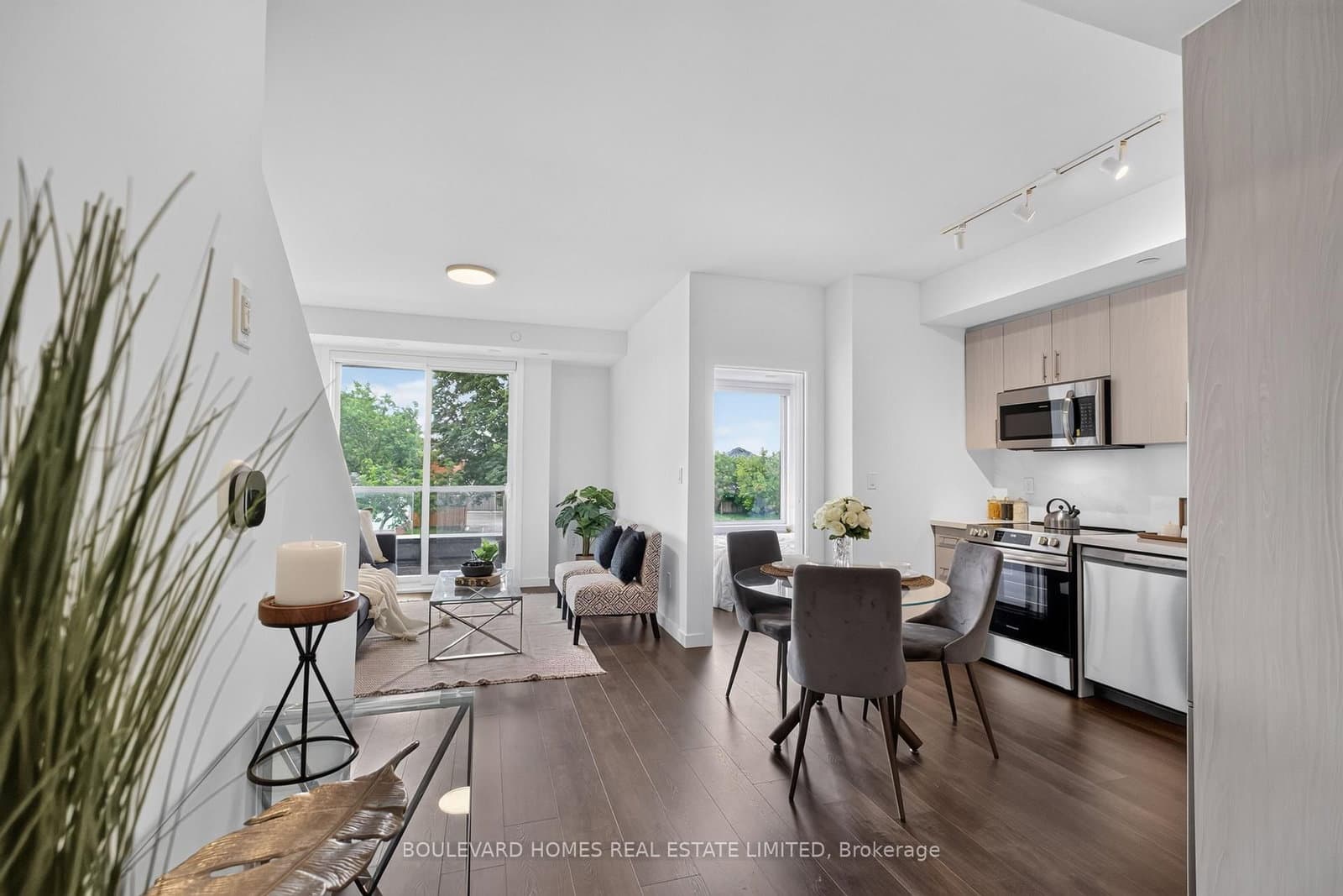 30 Markdale Lane, Unit 13 thumbnail 7