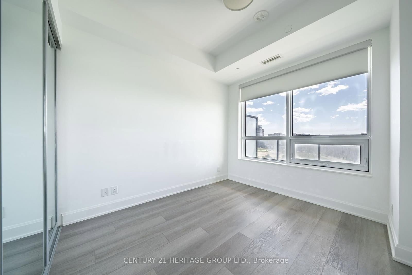 8 Water Walk Drive, Unit 1503 thumbnail 15