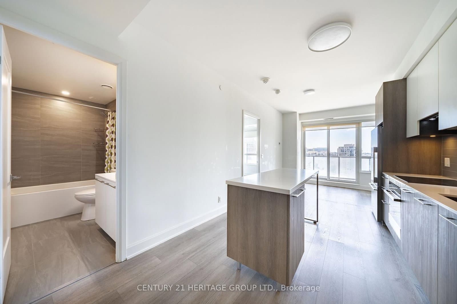 8 Water Walk Drive, Unit 1503 thumbnail 7