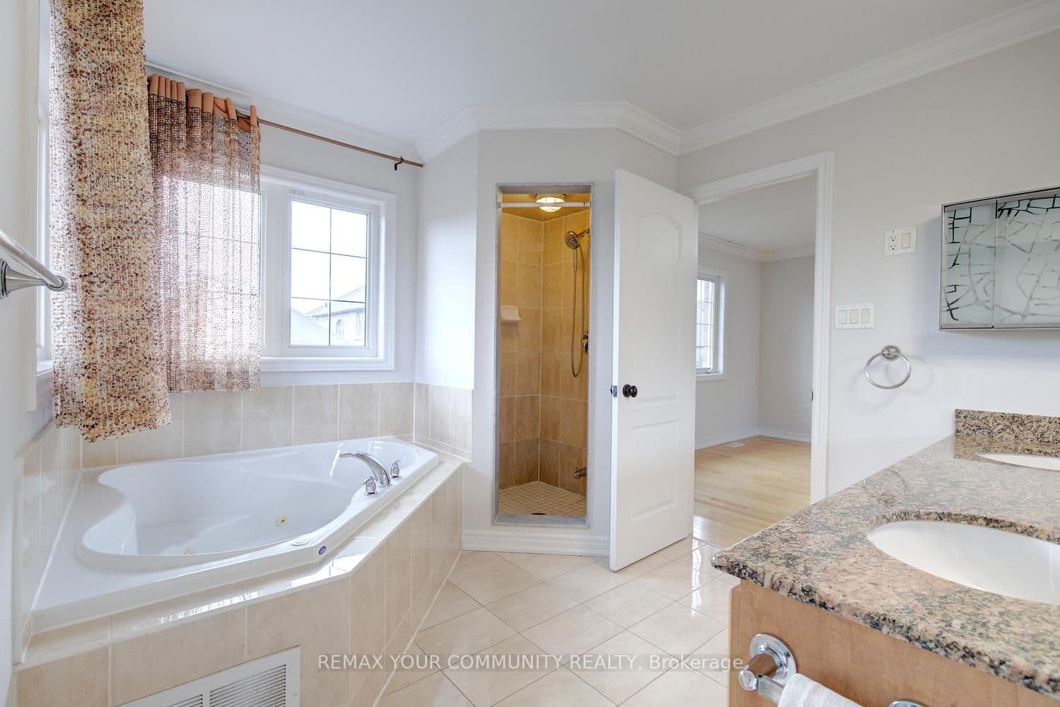 26 Yarden Drive thumbnail 32