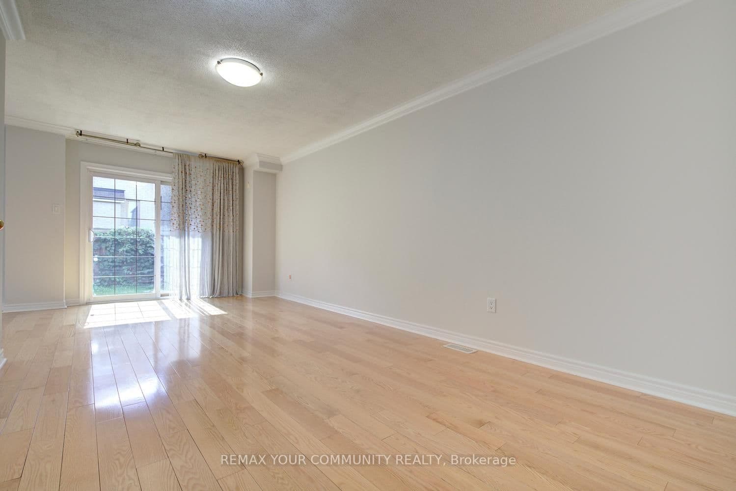 26 Yarden Drive thumbnail 41