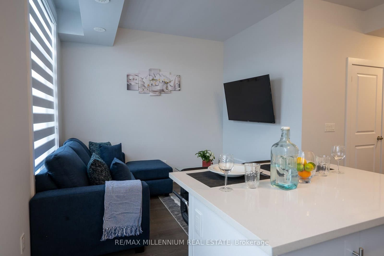9560 Islington Avenue, Unit U221 thumbnail 3