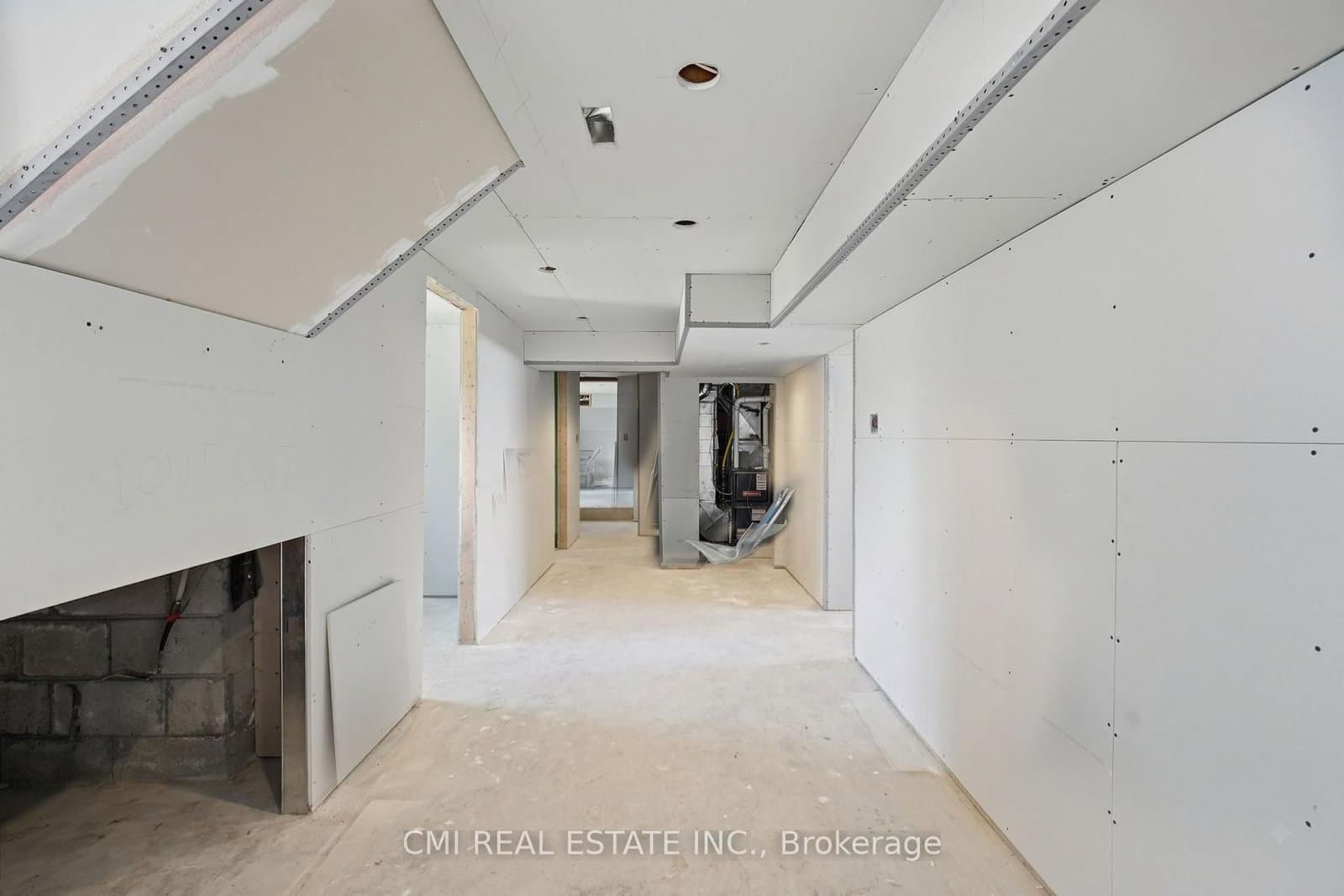 194 Simcoe Road thumbnail 34