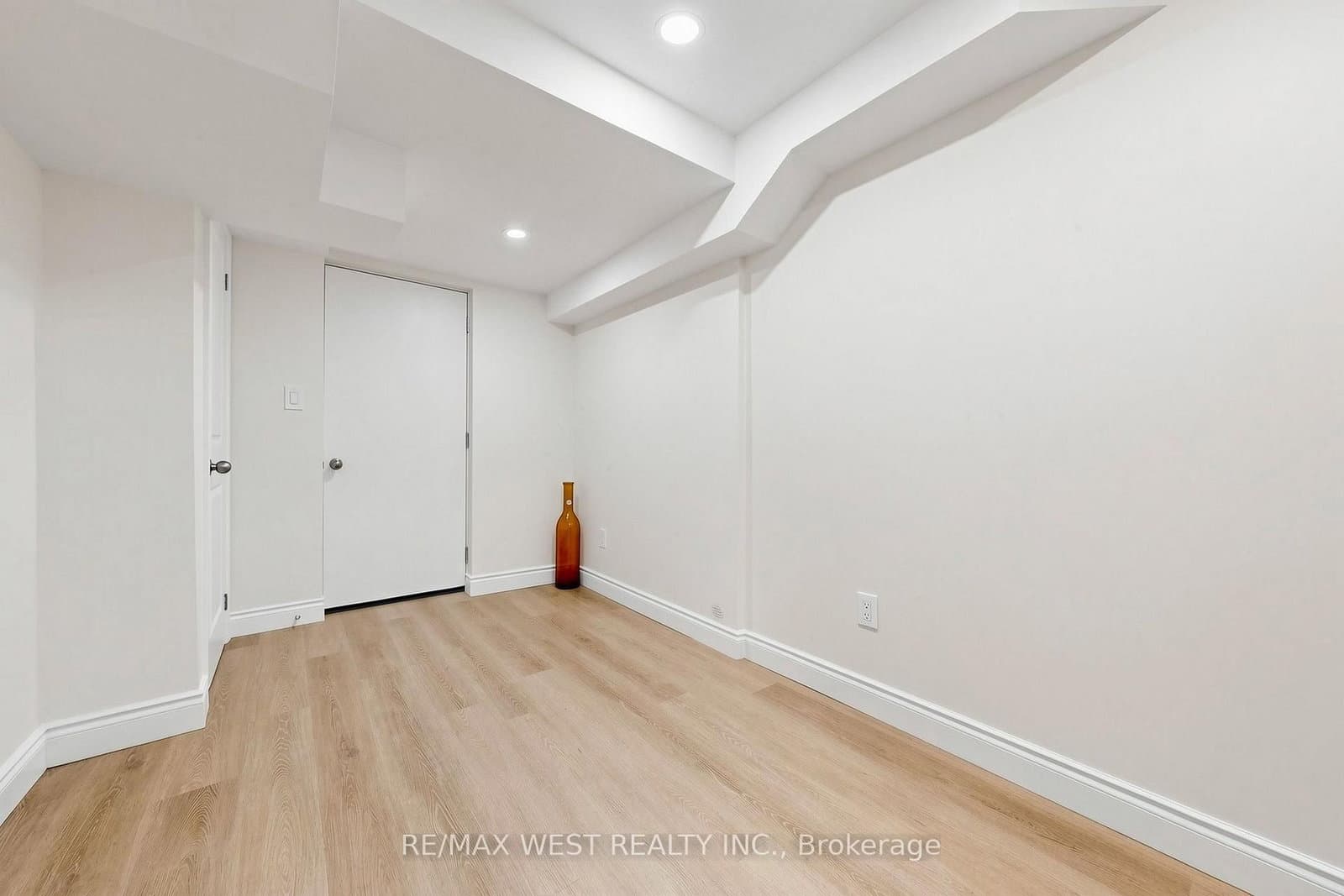 15 Kinloss Street thumbnail 35