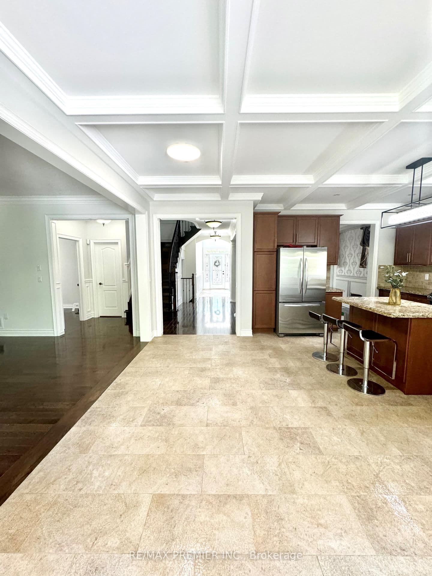67 Cappella Drive thumbnail 3