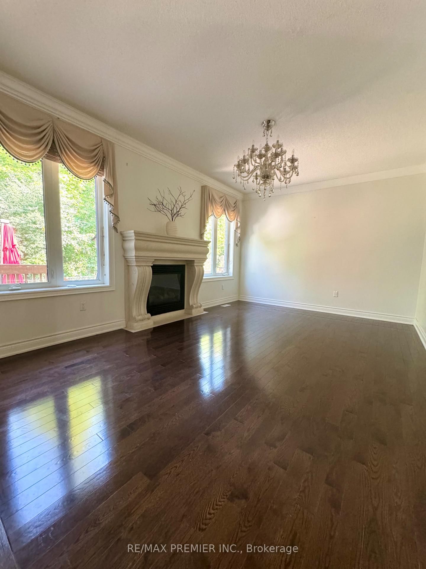 67 Cappella Drive thumbnail 5
