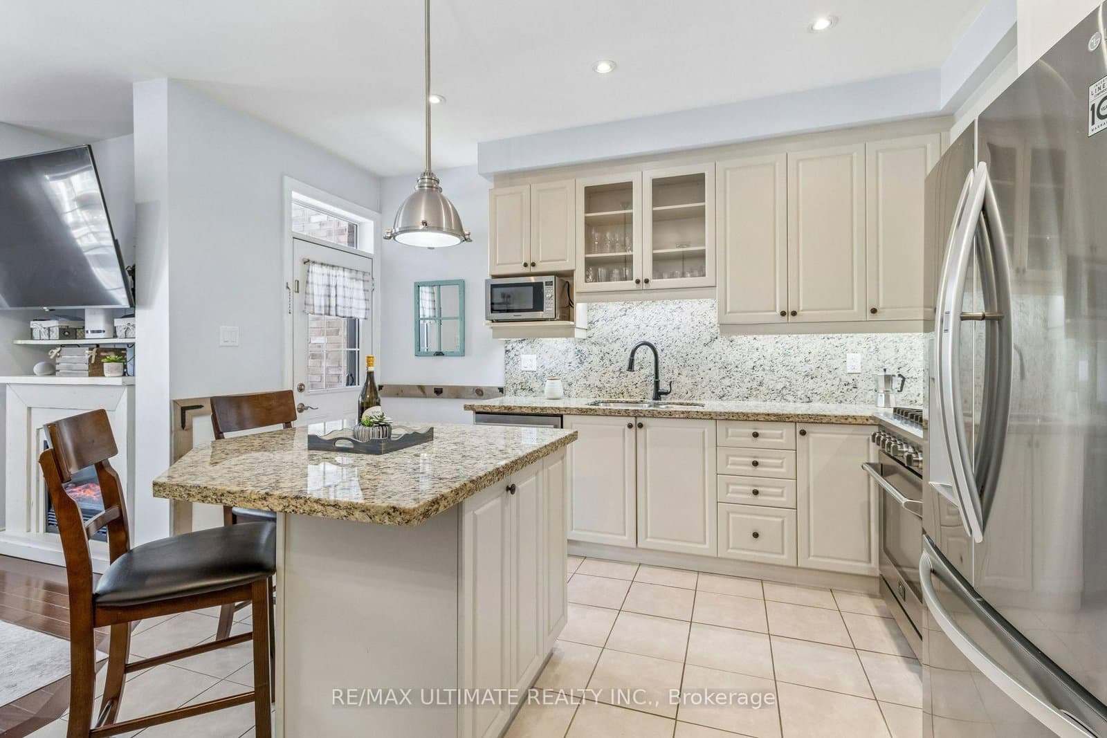 259 Wardlaw Place thumbnail 22