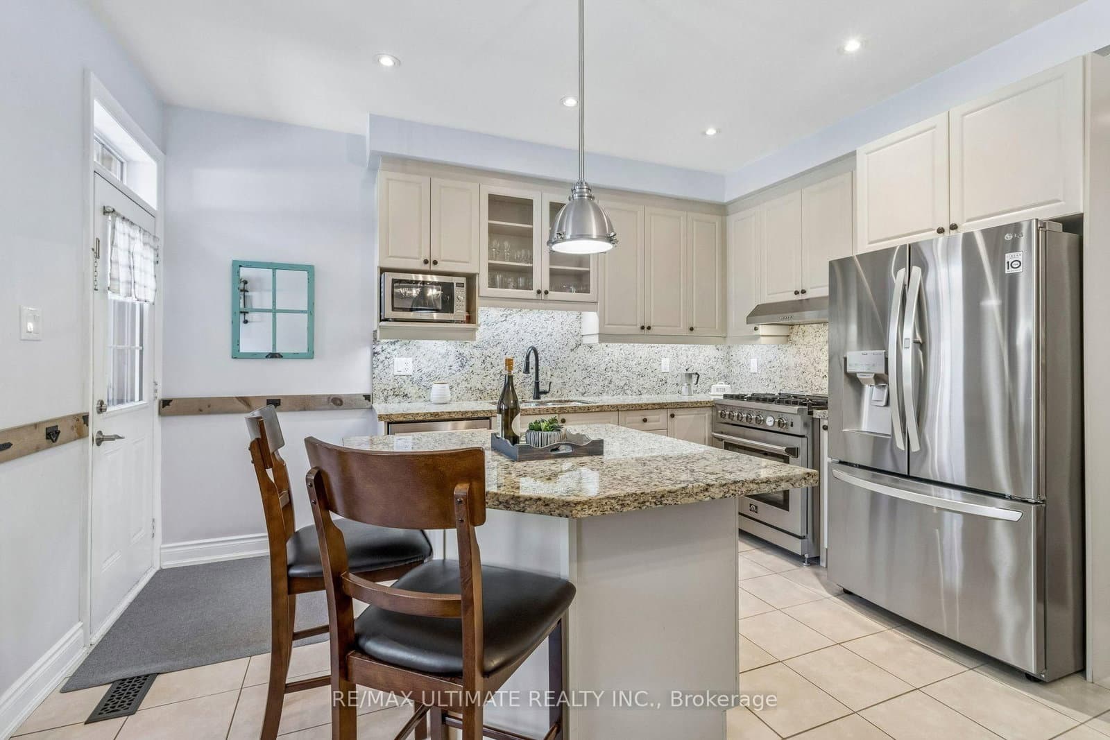 259 Wardlaw Place thumbnail 24