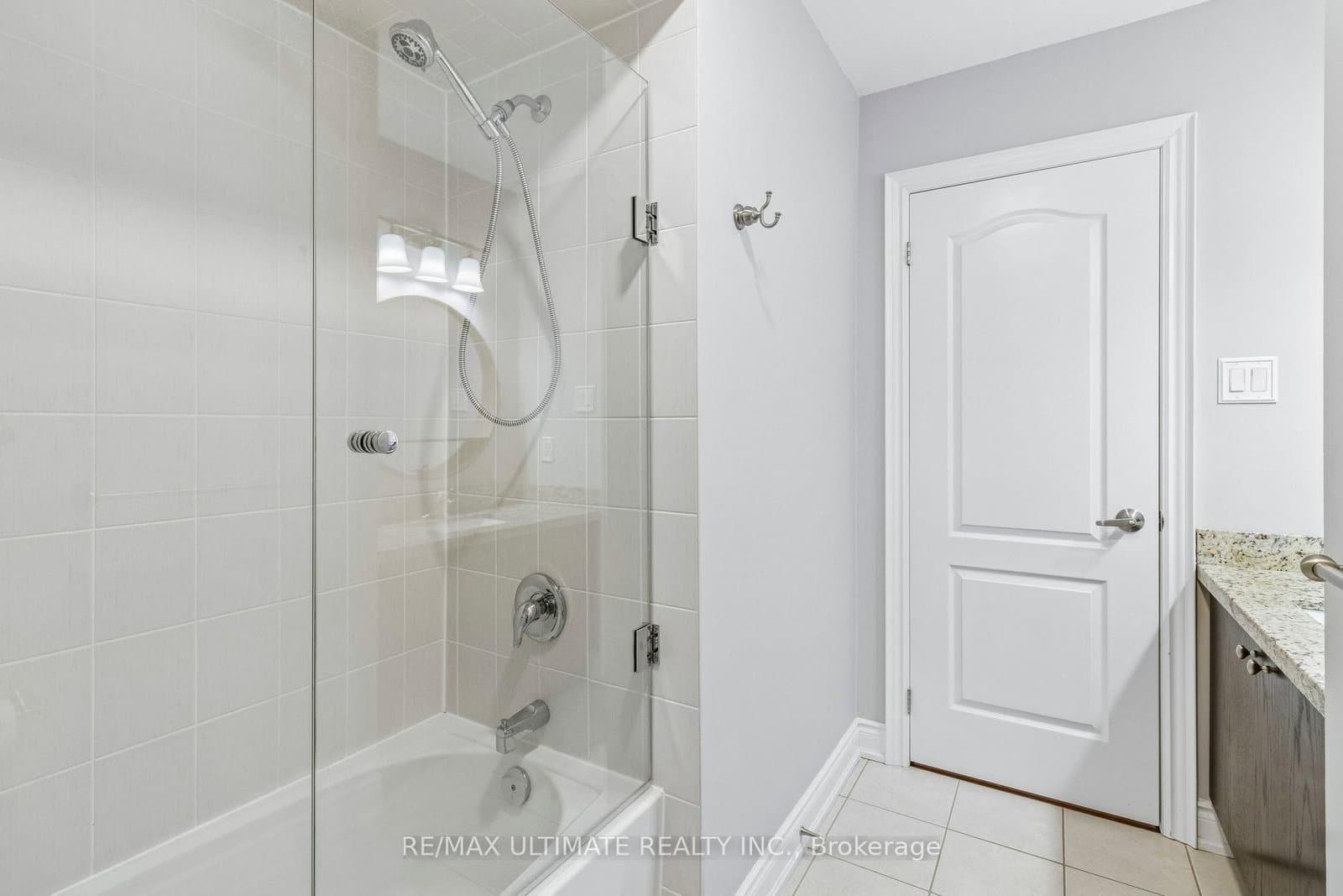 259 Wardlaw Place thumbnail 34