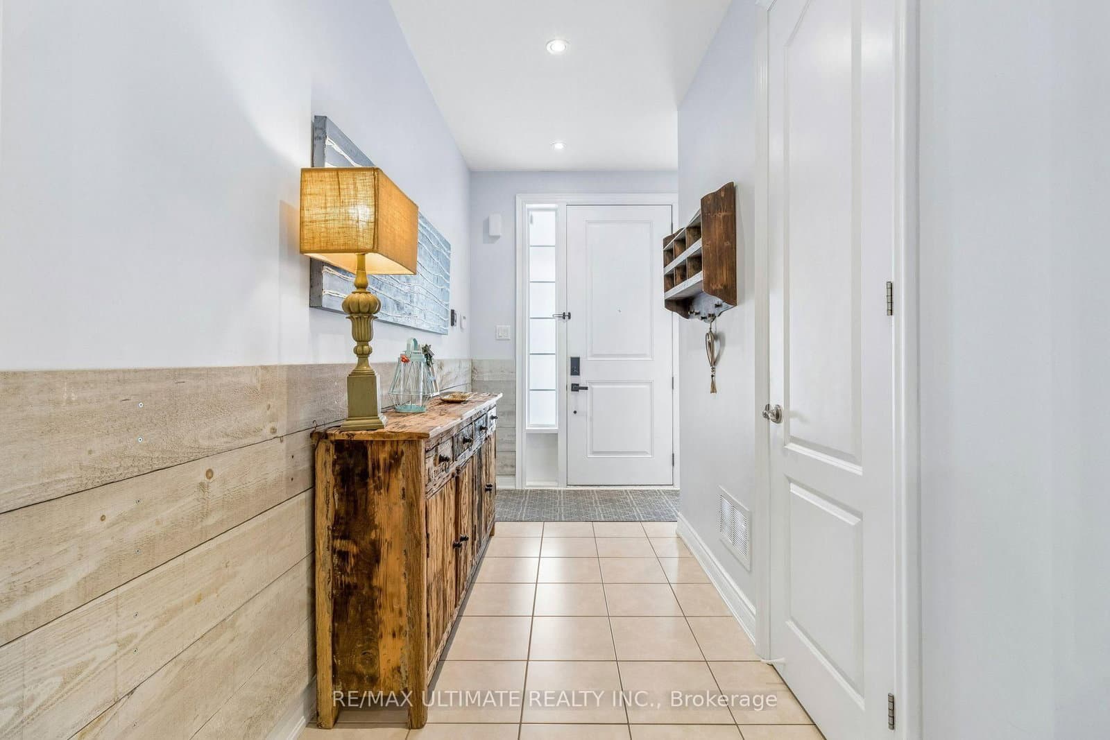 259 Wardlaw Place thumbnail 8