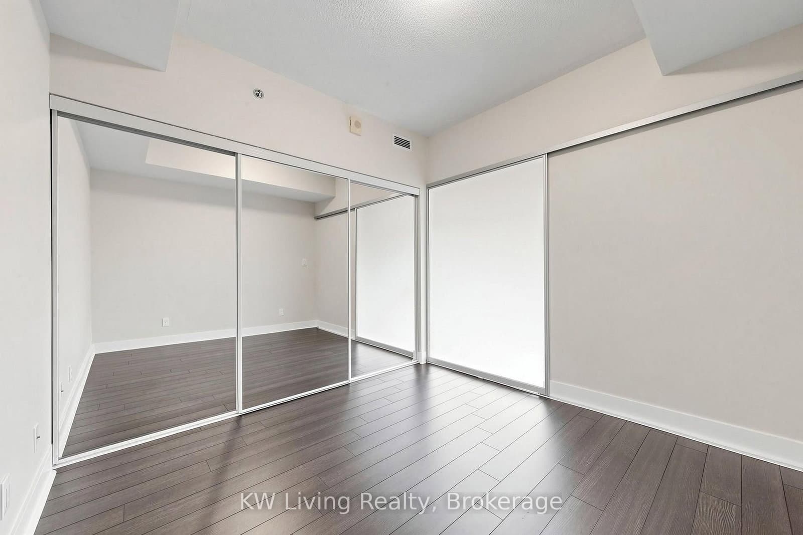 28 Prince Regent Street, Unit 314 thumbnail 30