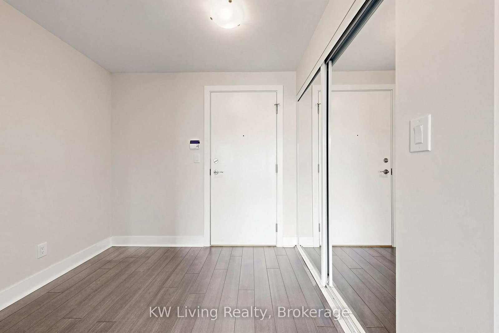 28 Prince Regent Street, Unit 314 thumbnail 34