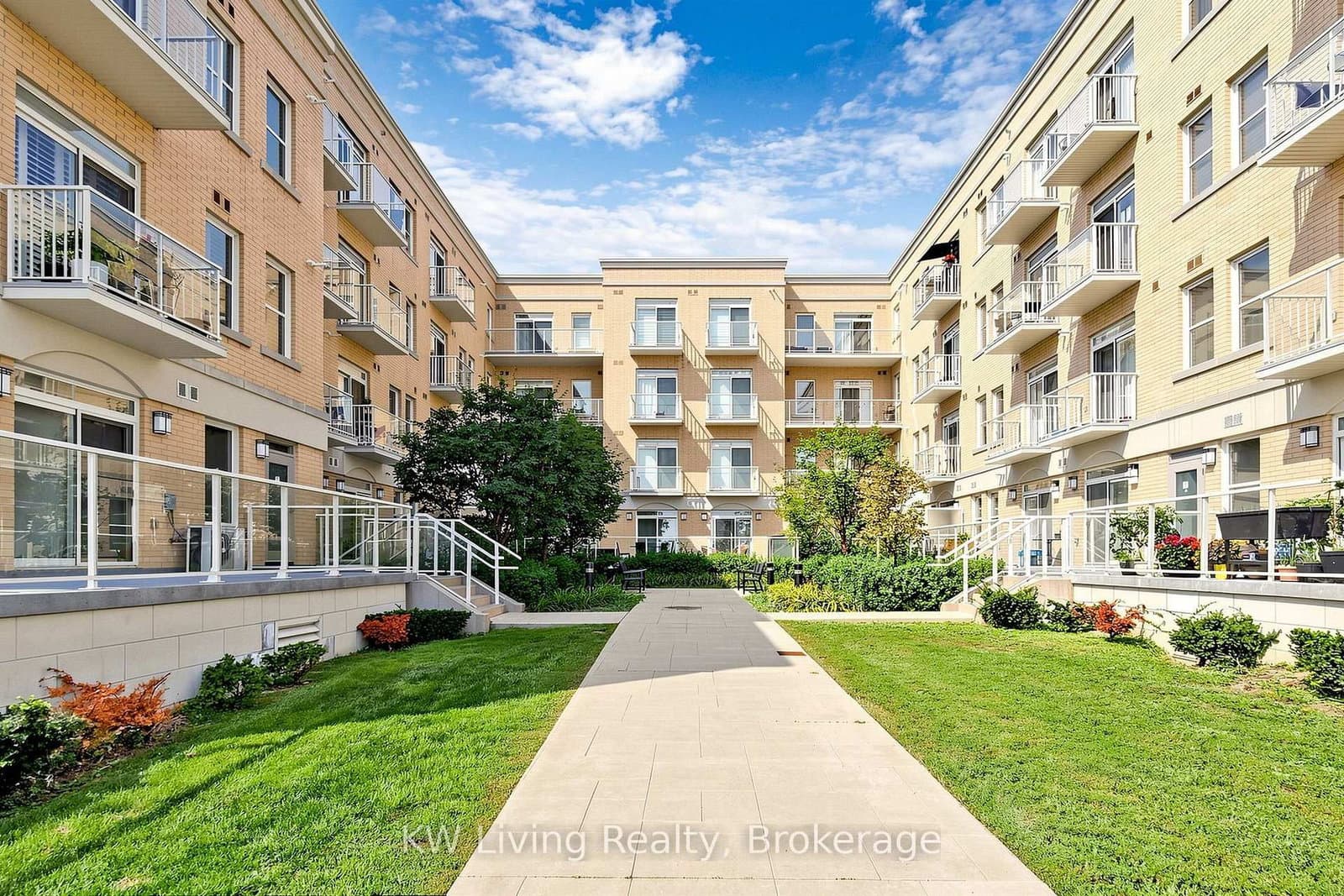 28 Prince Regent Street, Unit 314 thumbnail 4
