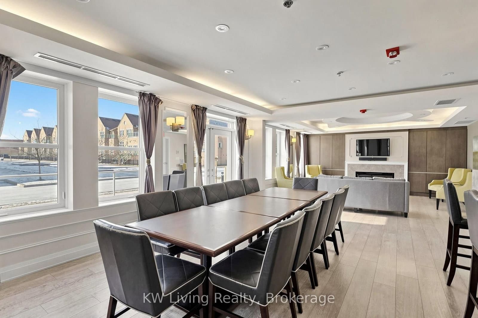 28 Prince Regent Street, Unit 314 thumbnail 48