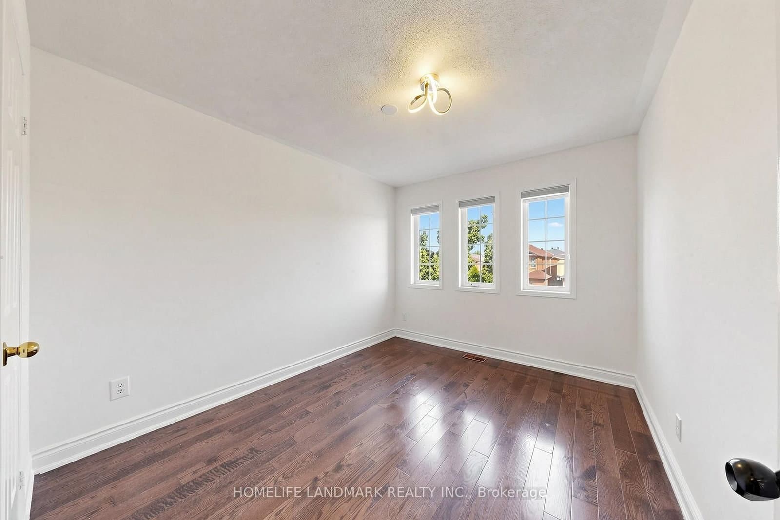 199 Purcell Crescent thumbnail 30
