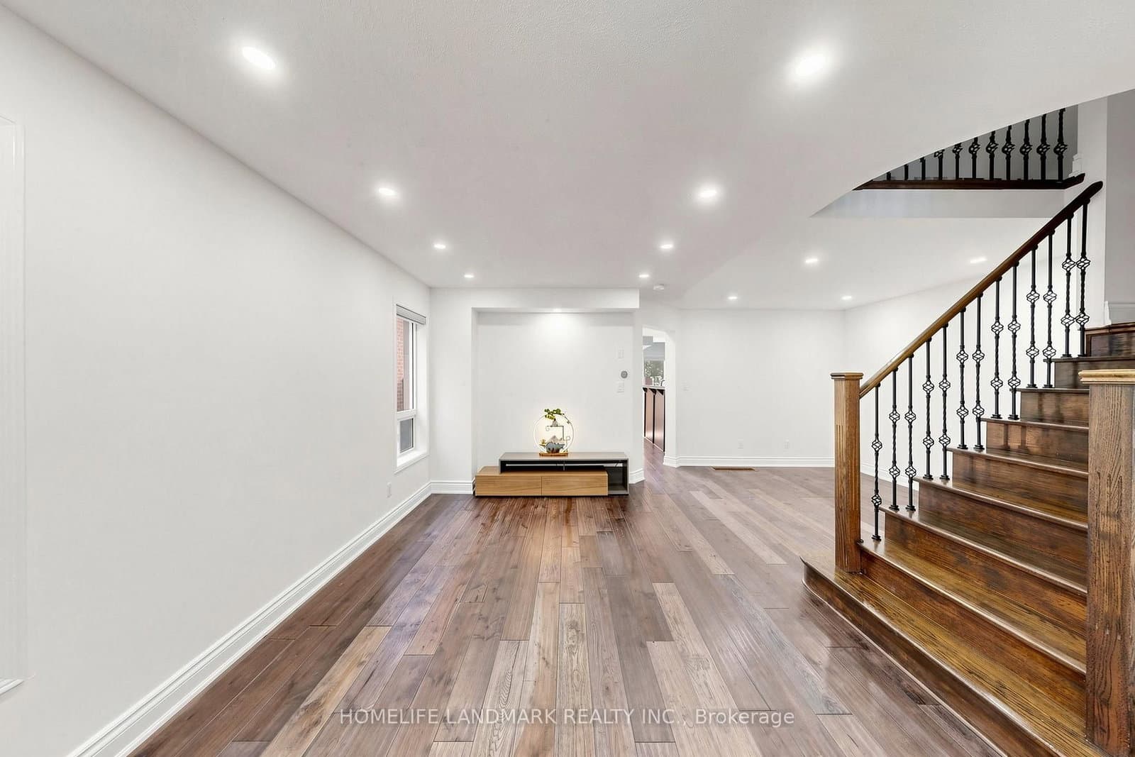 199 Purcell Crescent thumbnail 7