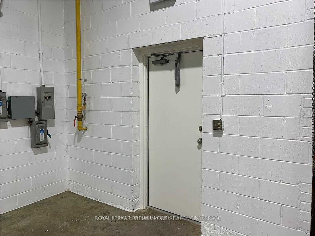 55 Winges Road, Unit 6 thumbnail 9