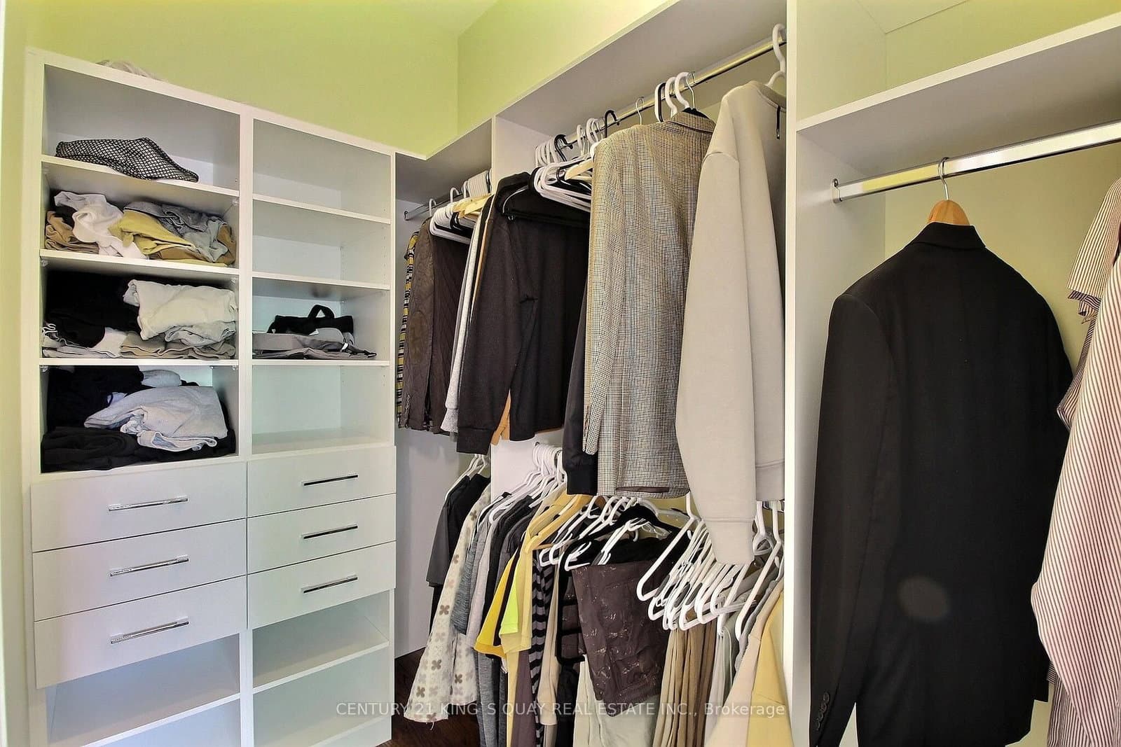 10 Coakwell Drive thumbnail 13