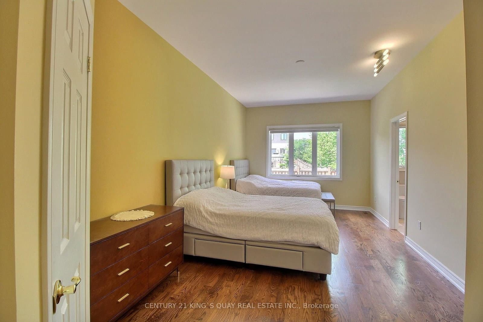 10 Coakwell Drive thumbnail 14